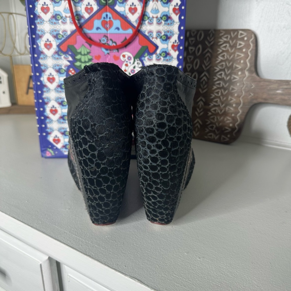 Irregular Choice What an Angel Black Lavender Women's Wedge Shoes Booties - Picture 7 of 11
